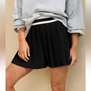 Aerie Classic Black Pleated Tennis Skirt